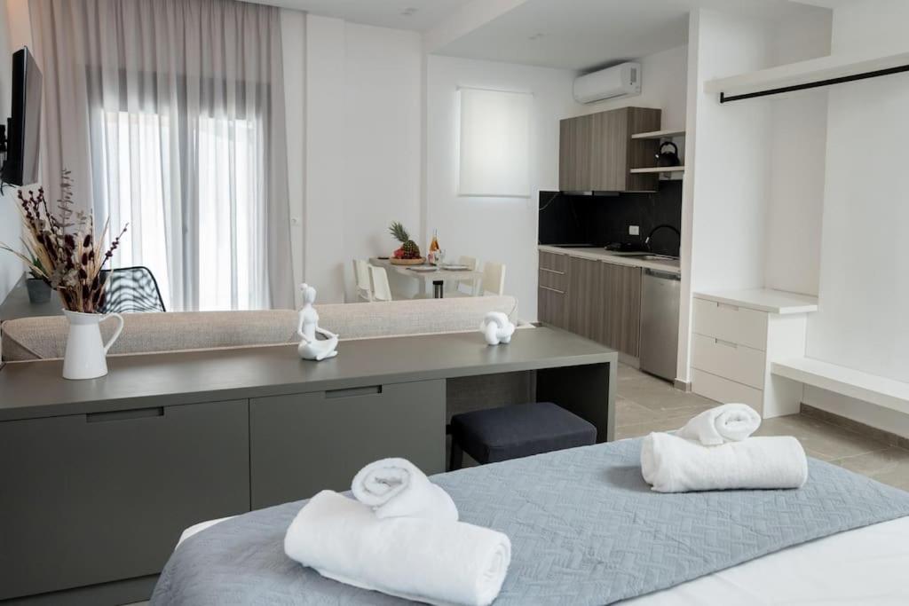 Minoas Suite The Sense Of Luxury Ираклио Екстериор снимка